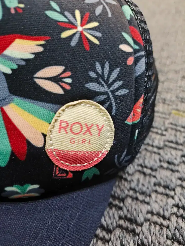 ROXY CAPS GIRL BEAUTIFUL MORNING ORIGINAL PRELOVED
