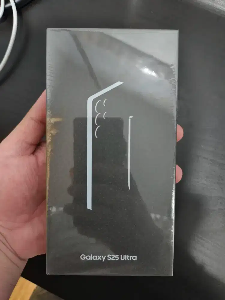 Samsung Galaxy S25 Ultra 12/512GB Garansi Resmi- New