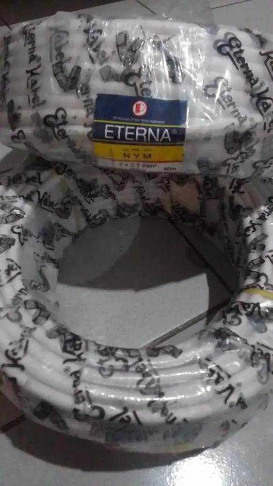 Kabel NYM Eterna 1Ukuran 2x2,5 & 3x1,5