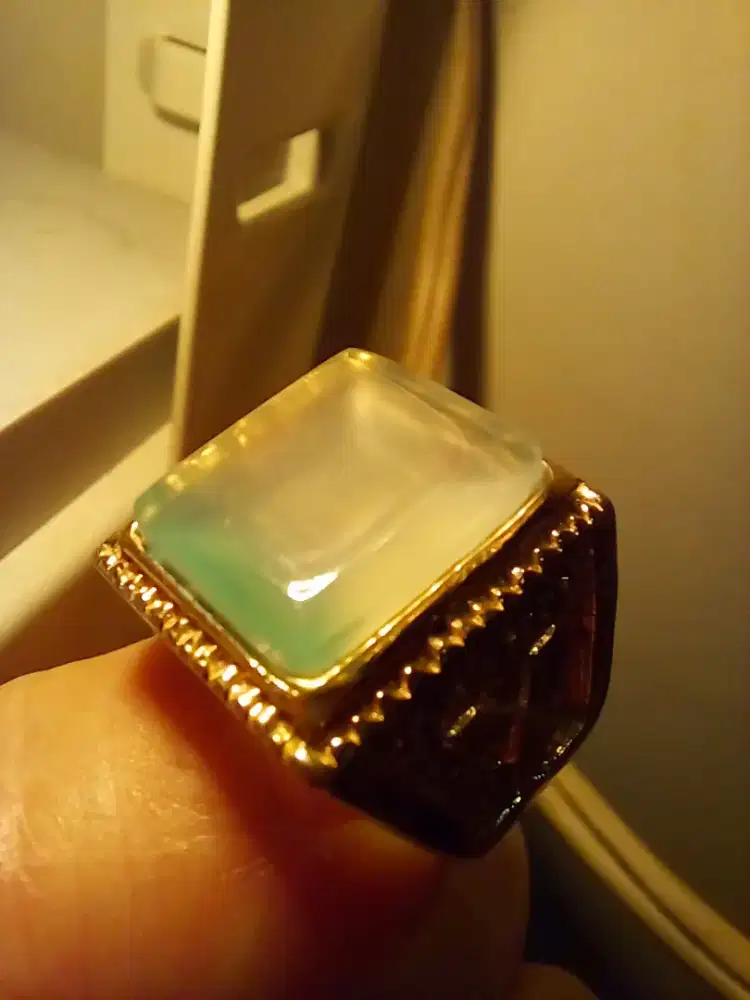 Cincin giok lawas antik