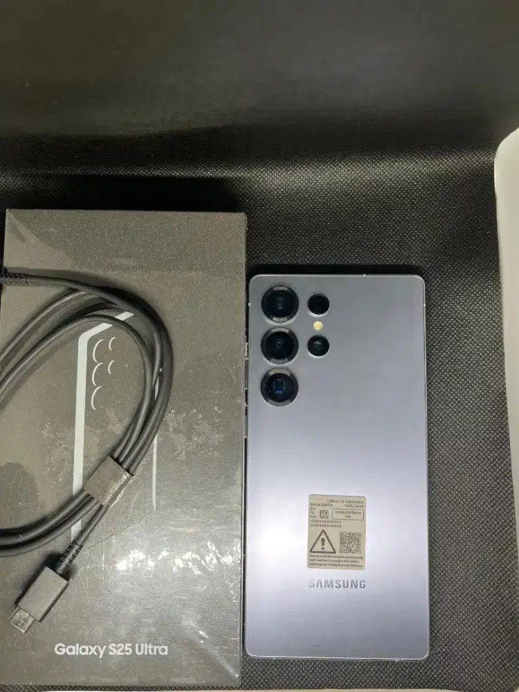 Samsung s25 ultra 12/256 sein