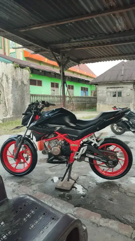 Dijual Motor CB150R Special Edition 2018