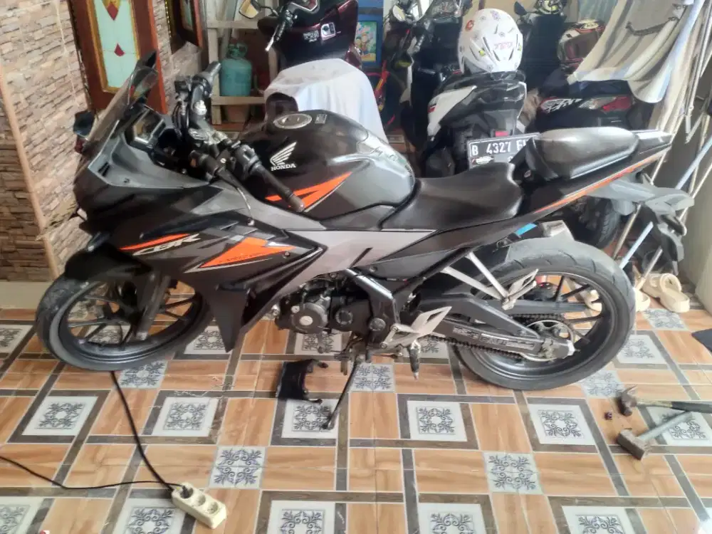 JUAL AJA MOTOR CBR TAHUN 2019/2020