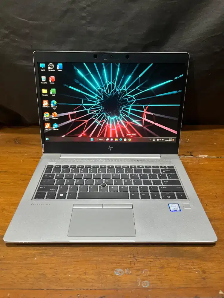 Dijual HP elitebook 830 intel core i5gen8 (ram 8/nvme 512) touchscreen