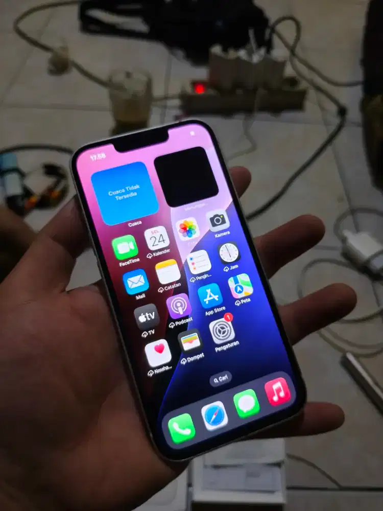 iPhone 13 128GB Ibox