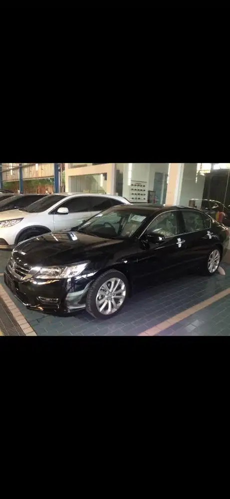 Accord 2013 (tgn 1 dari baru)