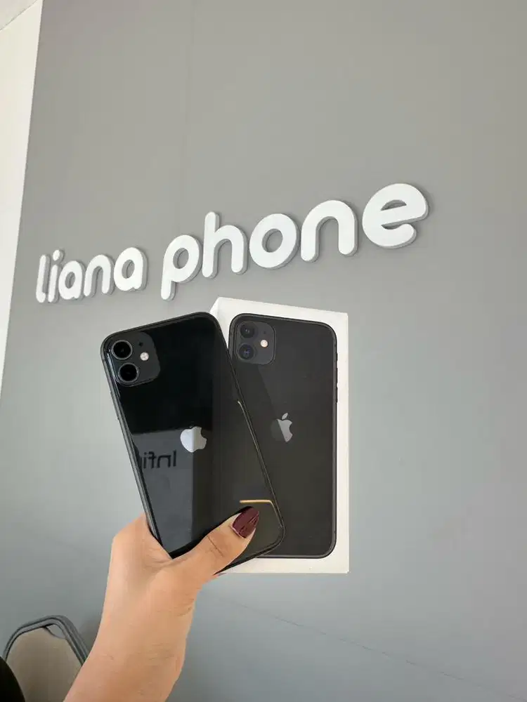 iPhone 11 128 GB Black iBox