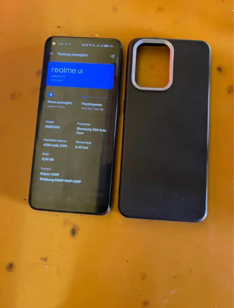 Realme 9 pro plus  (8/256)