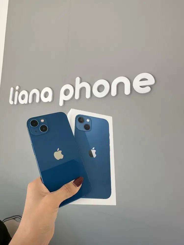 iPhone 13 128 GB Blue iBox