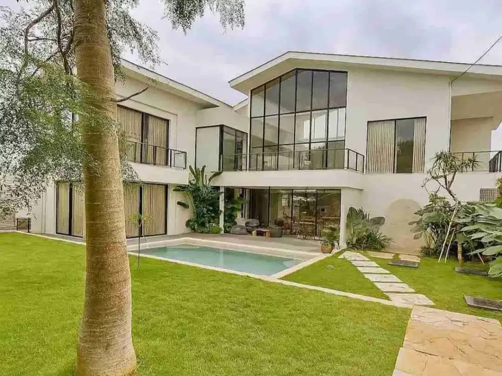 Luxury Villa 4BR Pererenan 5 Menit ke Pantai