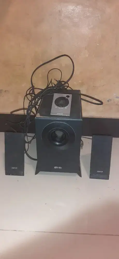 speaker edifier m1360