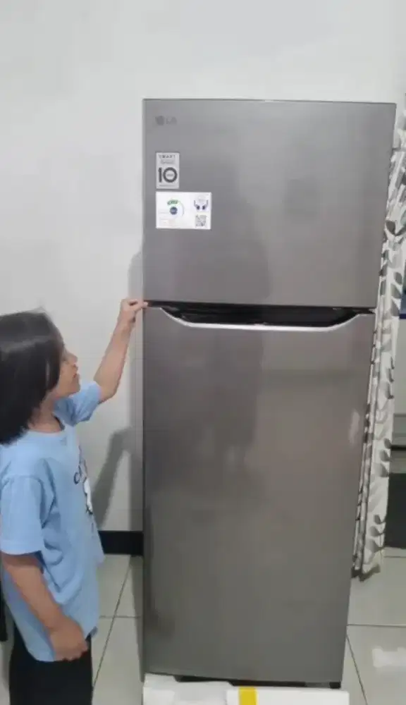 Kulkas LG 2 pintu inverter