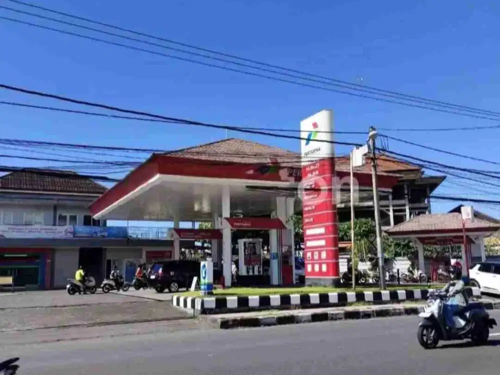 SPBU Aktif di Jalan Utama WR Supratman Denpasar