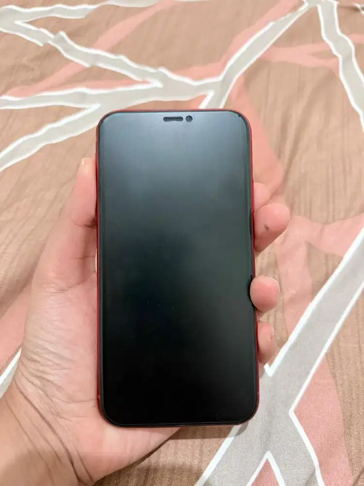 Iphone 11 128GB RED ex iBox Pemakaian Pribadi