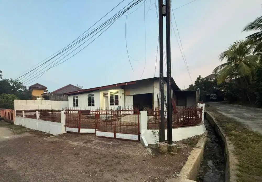 Dijual rumah tanah luas dalam komplek, Km 5,5