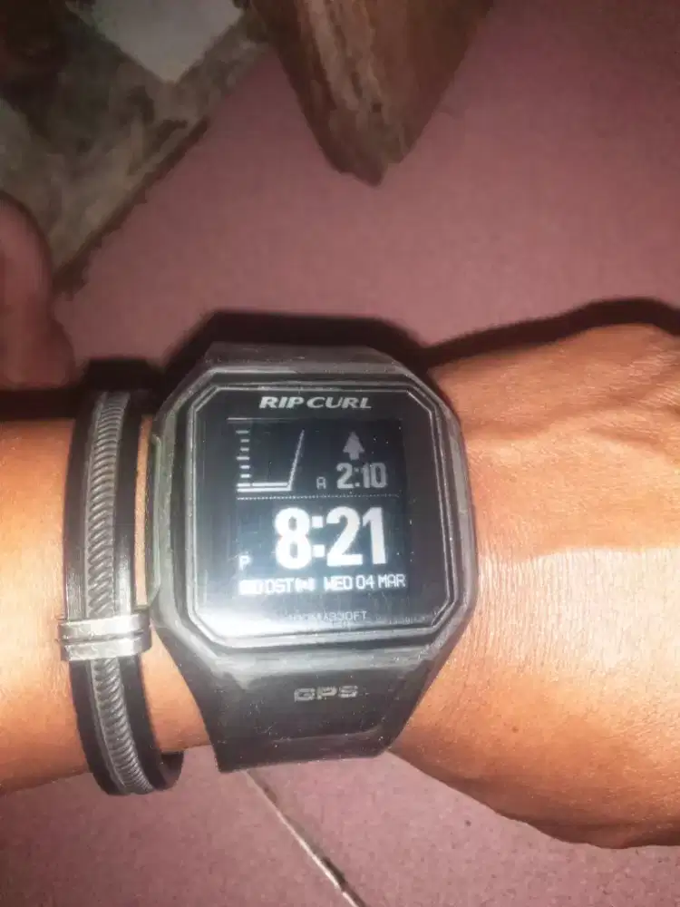 Jam GPS ripcurl A1111