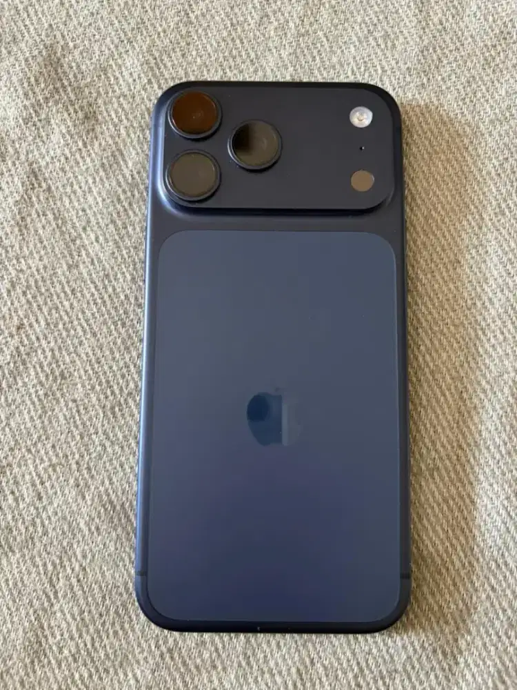 Iphone 17 pro max deep blue 256GB