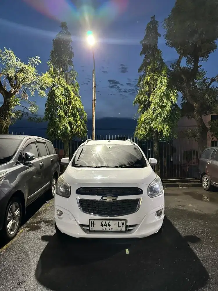 For sale chevrolet spin plat cantik