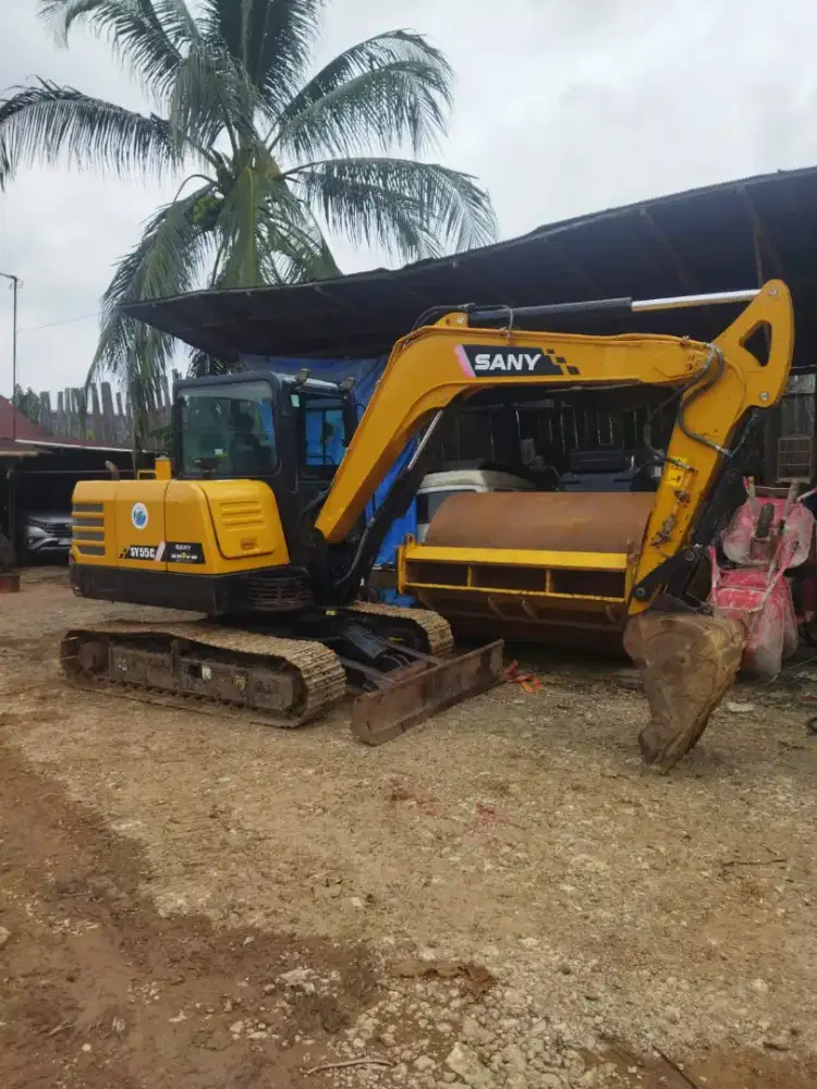Excavator Sany SY55C th 2020 harga 335jt NEGO