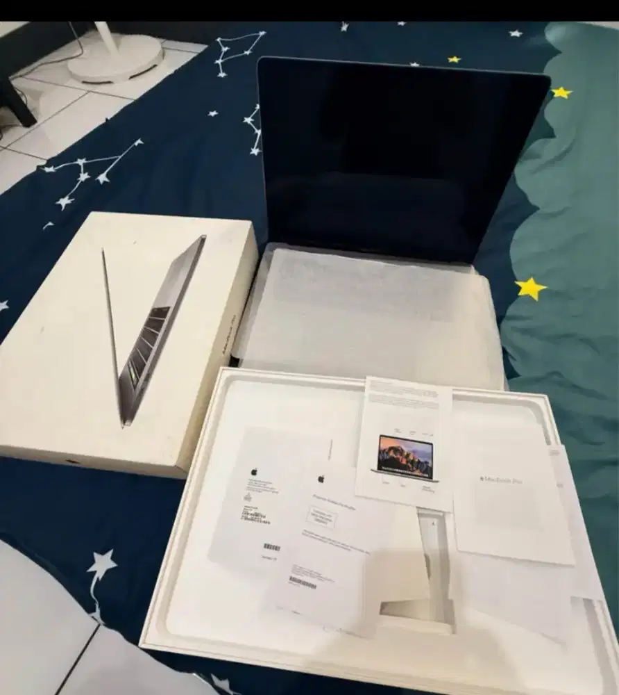 Macbook pro 2016 ram 16/512gb komplit
