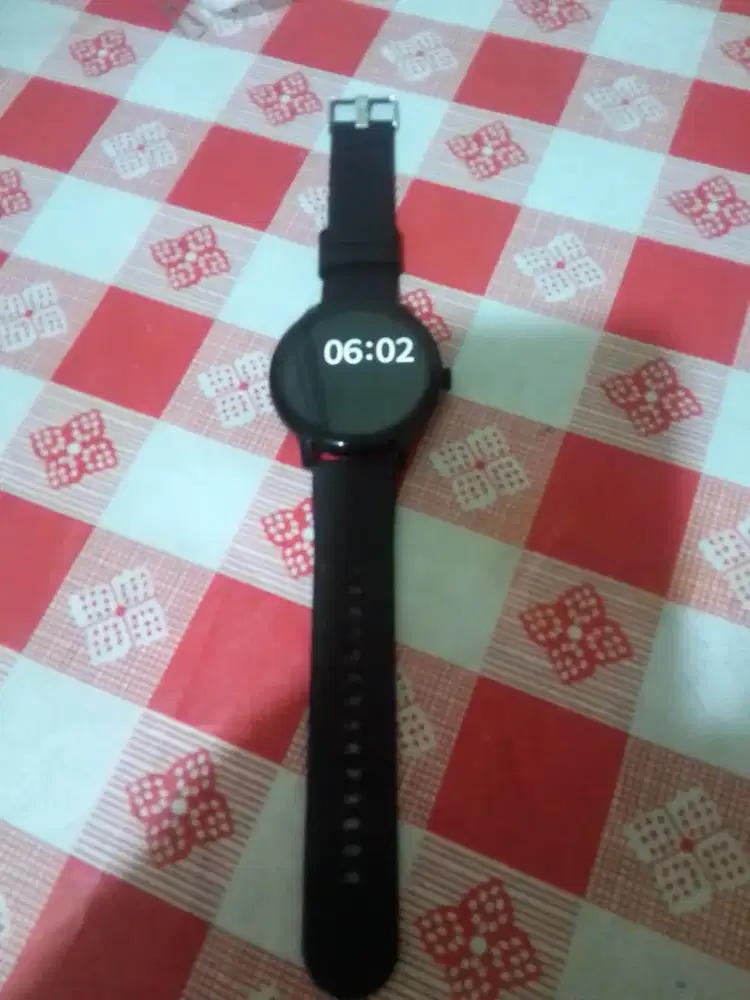 Nego halus ya Smartwatch Bs balas wa dgn suara
