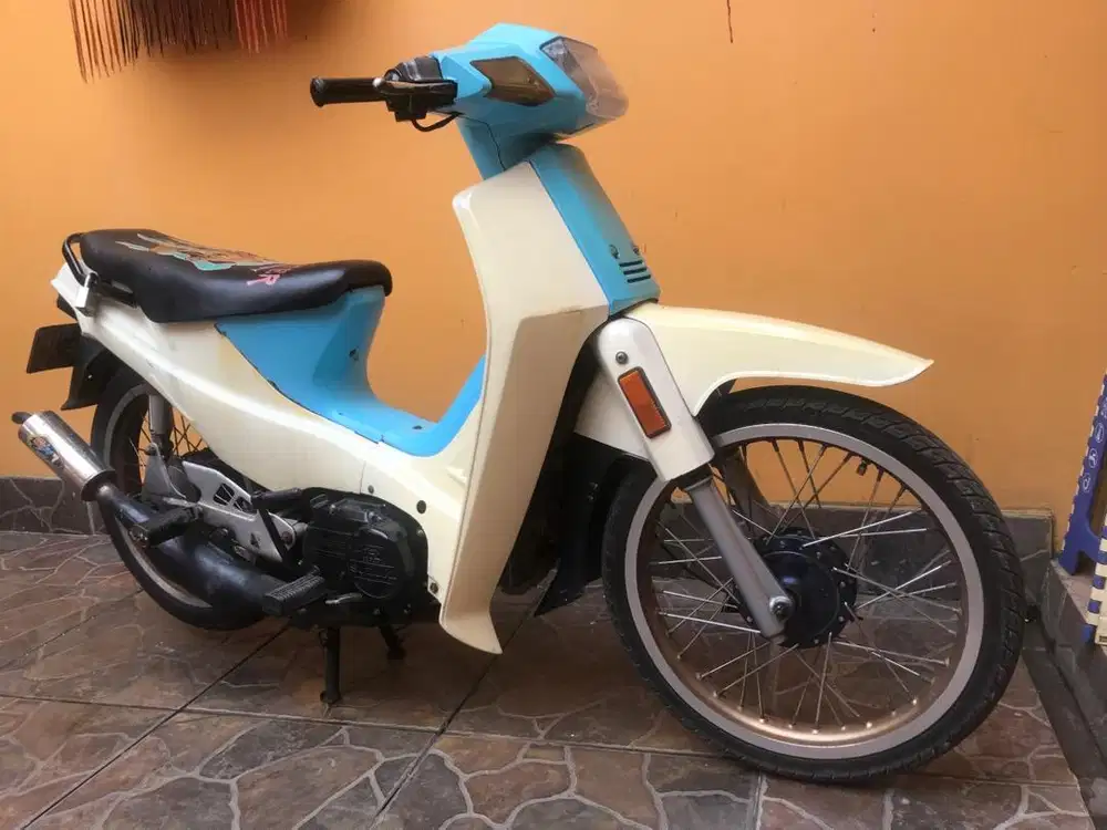 SUZUKI CRYSTAL 110CC