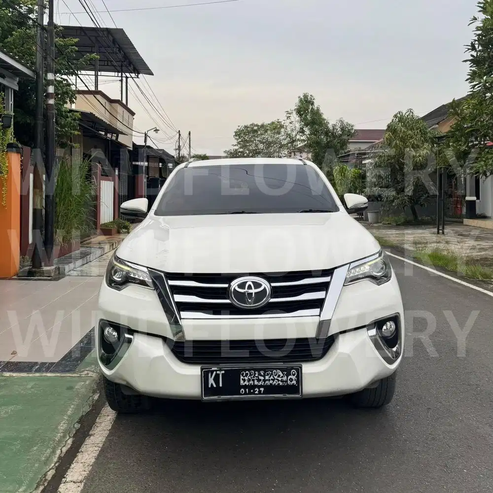 Fortuner VRZ 2016 KM 90rb Full Service Pajak Baru Putih