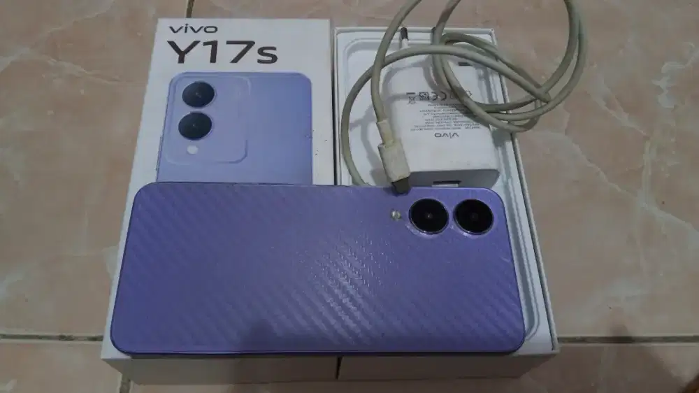 Hp Vivo y17s Ram 4/64 ori lengkap