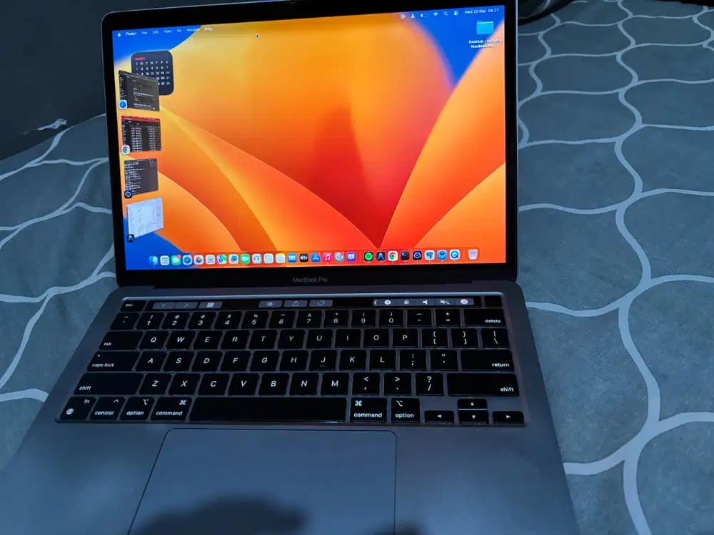 MacBook Pro M1 13” Fullset Mulus | Battery 85% | Siap Pakai