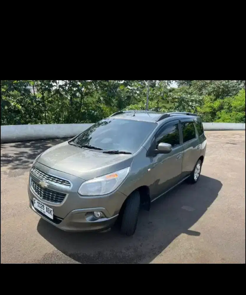 Chevrolet Spin 2013 Bensin