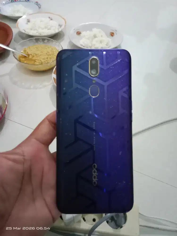 Oppo F11 ram 4/128gb mulus dan normal ori bukan kw