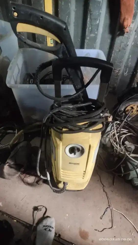 Alat cuci mobil krisbow