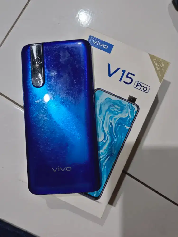 Vivo V15 Pro ram 6/128 + dus