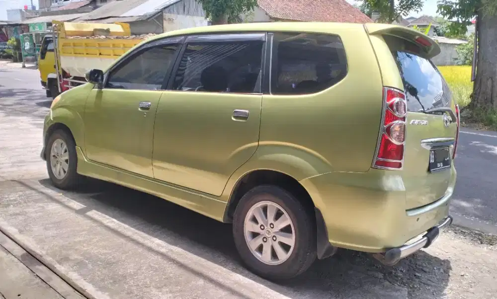 Daihatsu Taruna FL efi