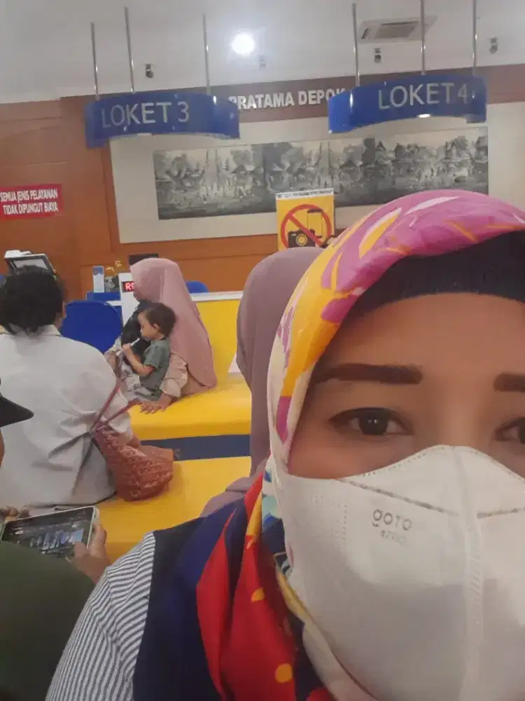 Butuh pekerjaan segera, Bisa ADM serta Memasak dan Berjualan.