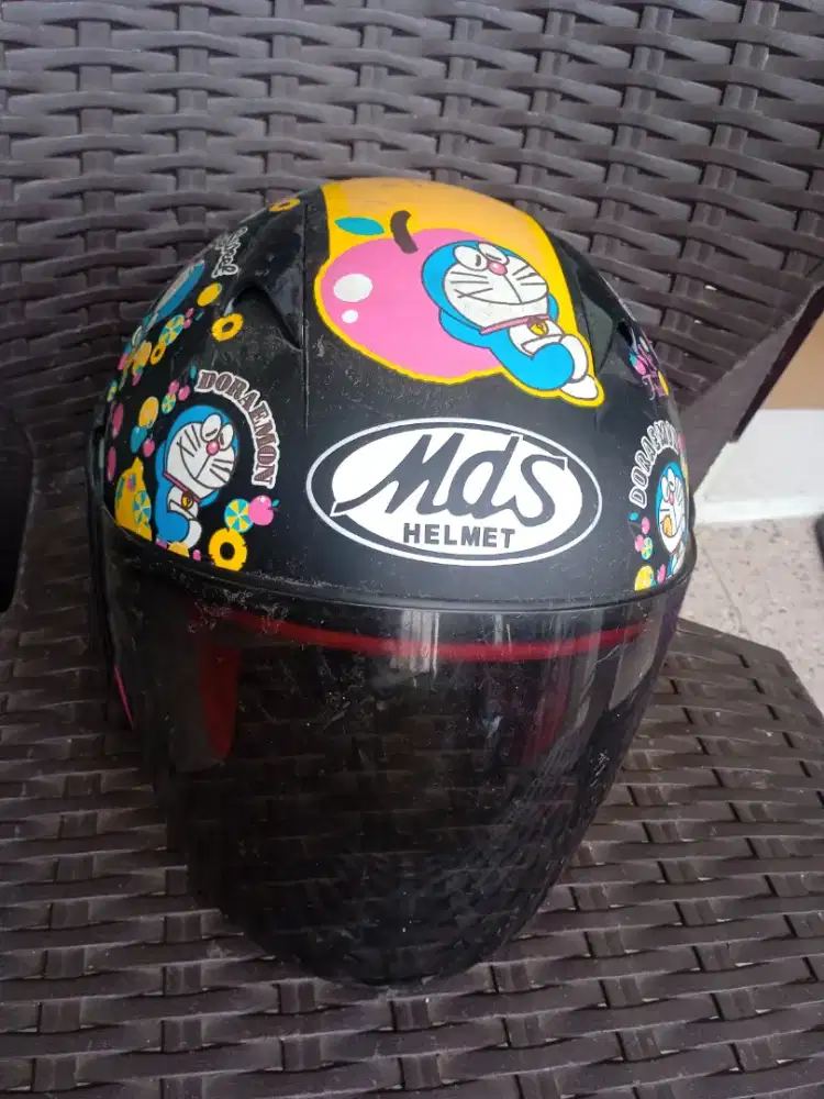 Helm anak merk MDS