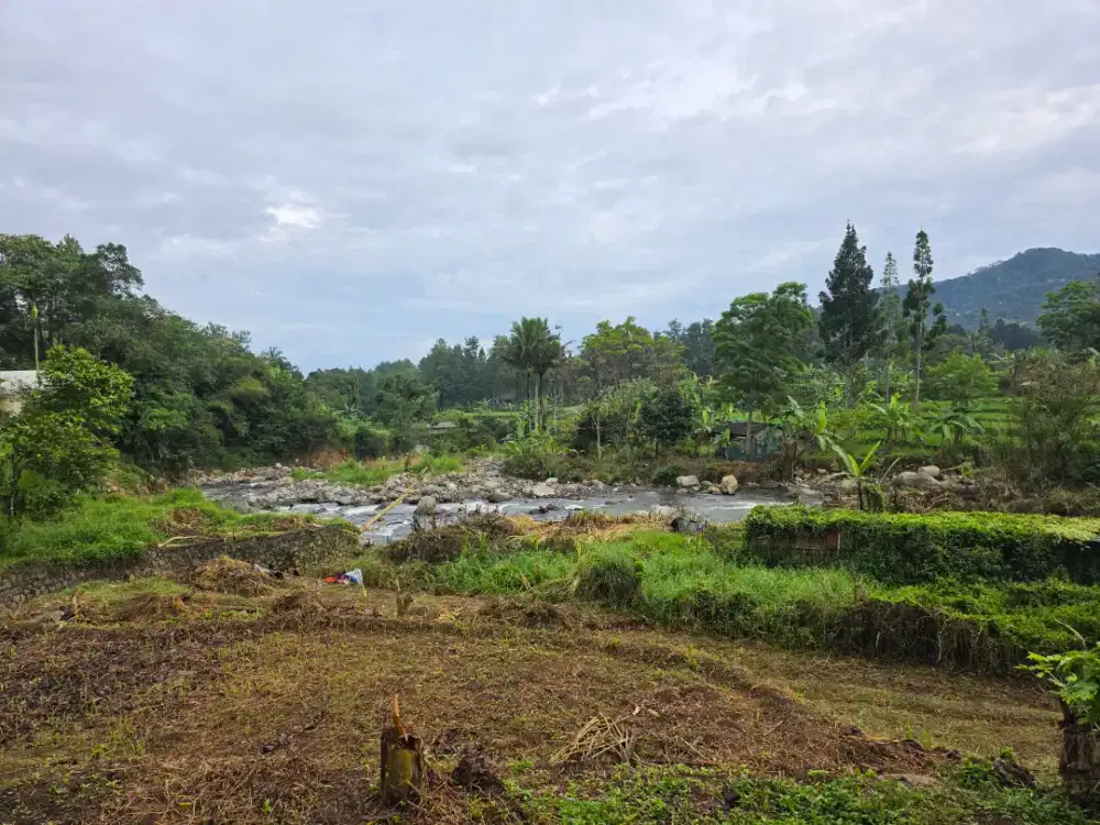 JUAL TANAH DEKAT KALI BERSIH
