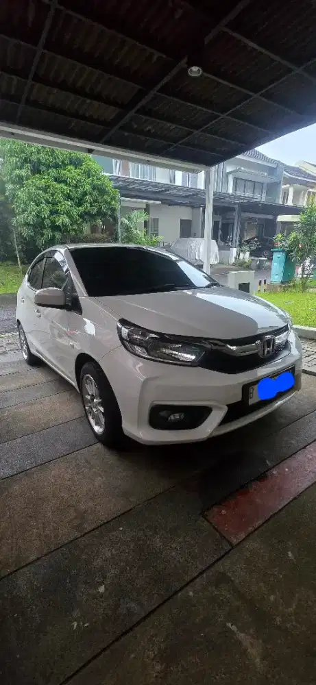 Honda Brio E At matic cvt th 2022 putih
