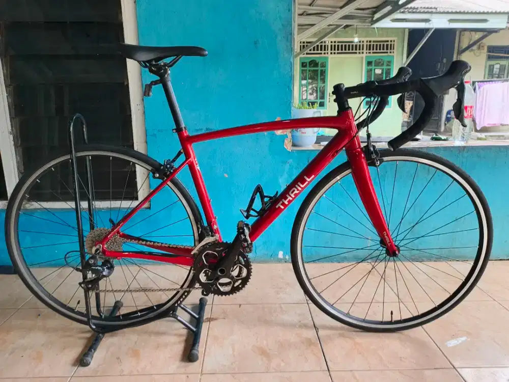 Sepeda Roadbike Thrill Enthral 2.0 like new Size M 50
