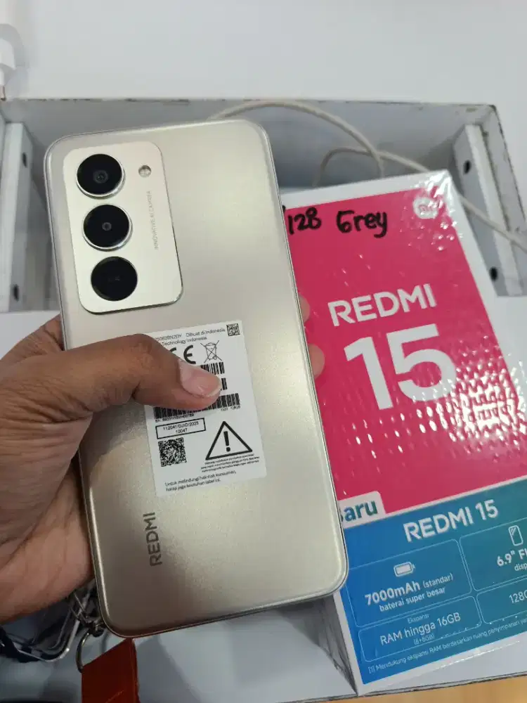 Redmi 15 8+8/128