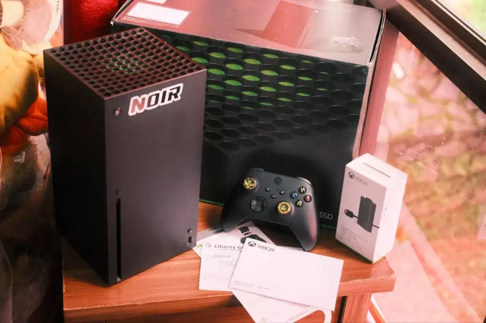 WTS XBOX Series X (XSX) Original Mulus Bekasi (+Games & Bonus)