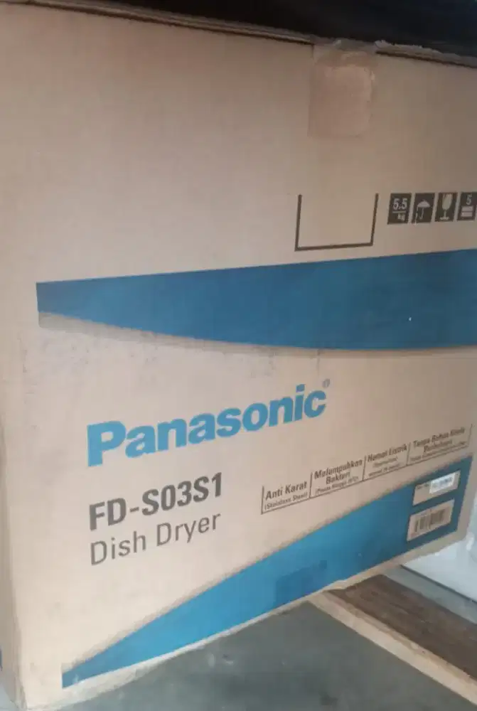 Dish driyer sterilkan alat makan minum bayi