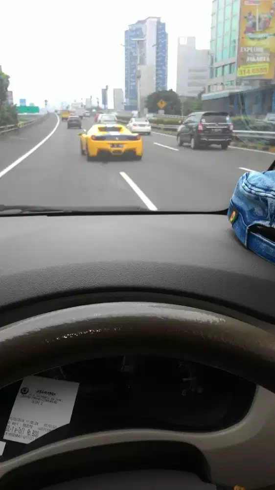 Mencari lowongan kerja