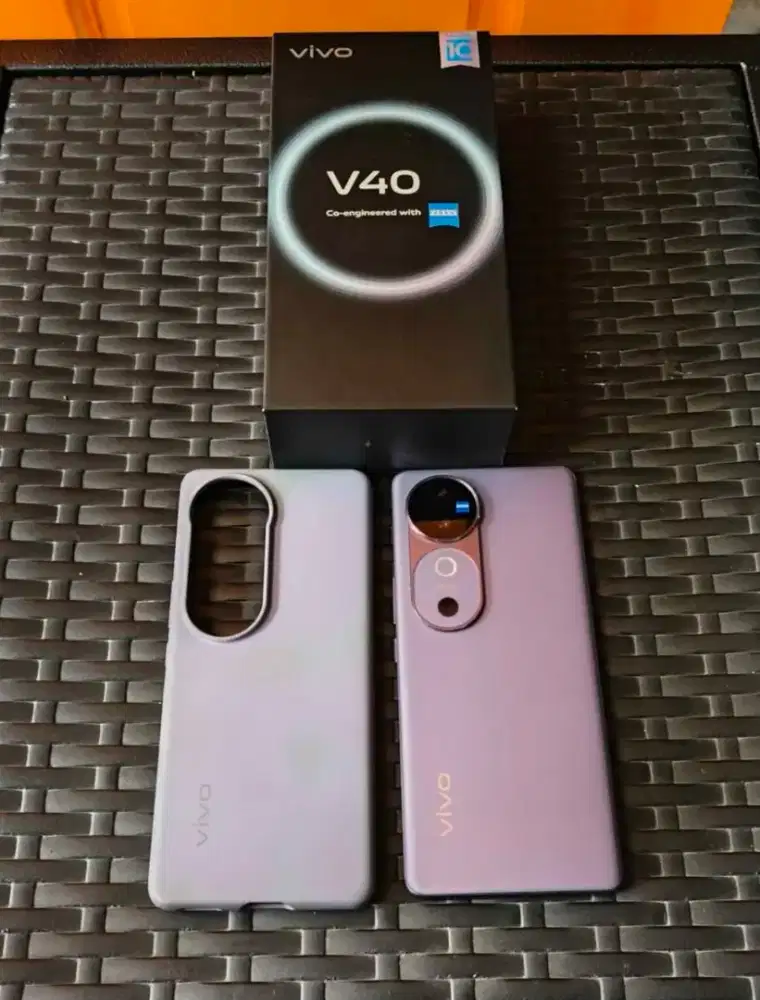 Vivo v40 5g 12/256 lengkap mantap
