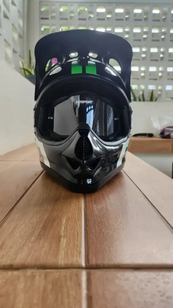 Helm Original Kawasaki KLX