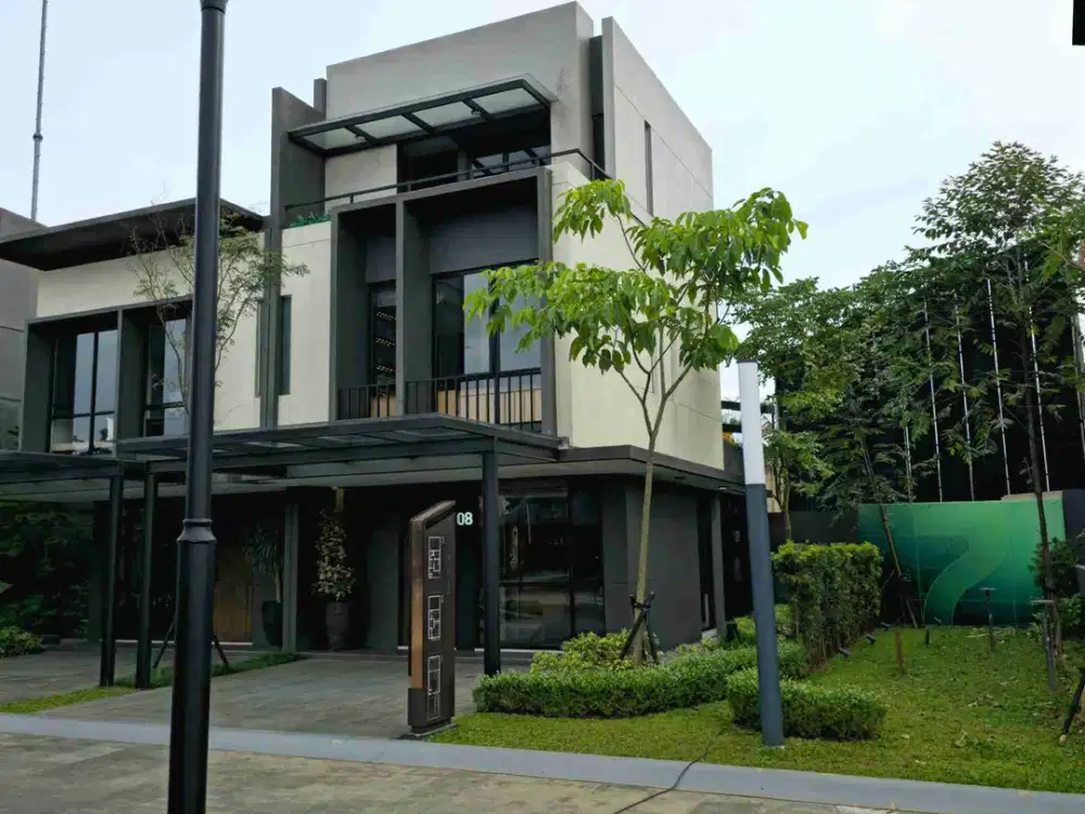 Rumah Dijual Park Serpong Tipe GoldTops Livin Rumah 3 Lantai 4 KT By LippoLand