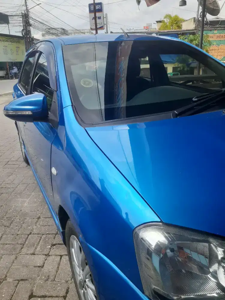 dijual mbl toyota etios valco 2014 ss lenglap