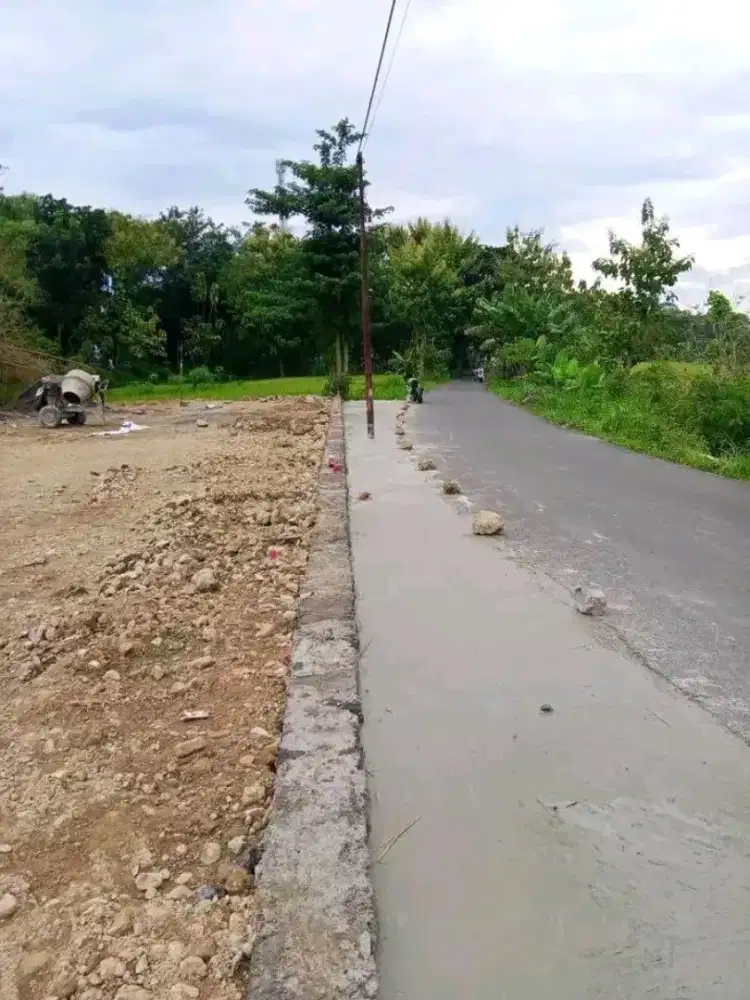 Tanah Jln DPU Kaliboto Mojogedang Karanganyar