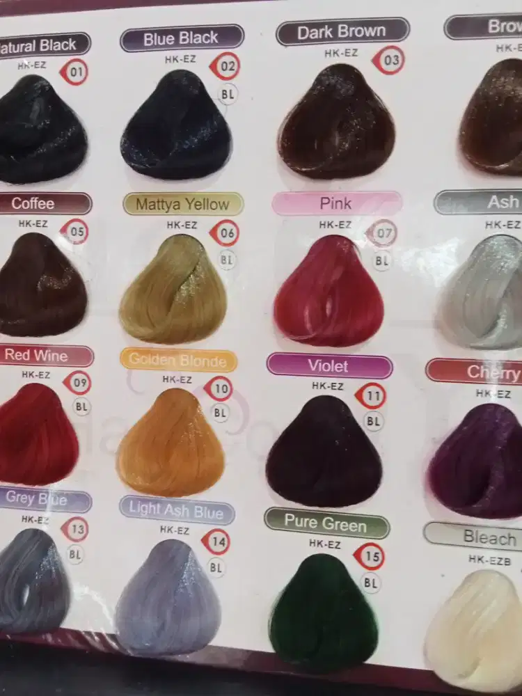 Pegawai salon khusus wanita