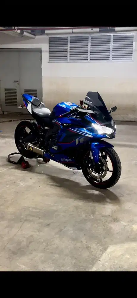 Zx25R biru 2024